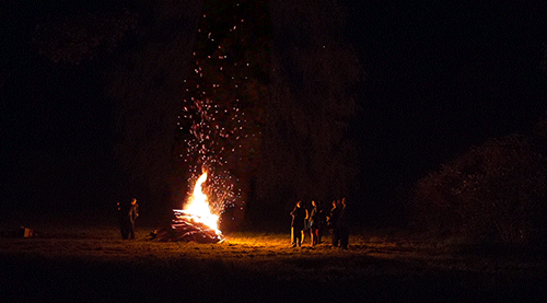 small-bonfire.gif